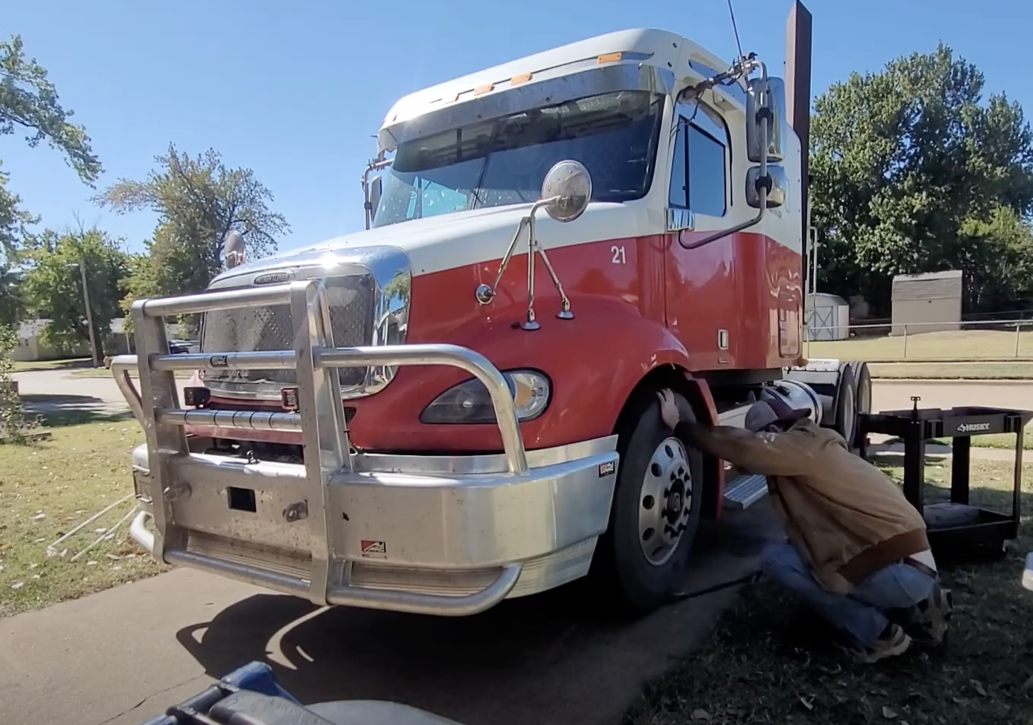 this image shows mobile truck repair in Lincoln Park, CA