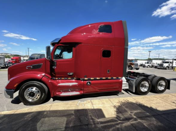 this image shows mobile truck repair in Santee, CA